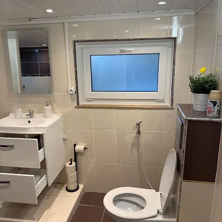 Cosy Avec Terrasse Jardin