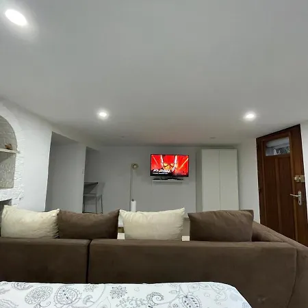 Cosy Avec Terrasse Jardin Apartment Folschviller