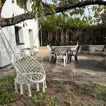 Appartement Cosy Avec Terrasse Jardin Folschviller